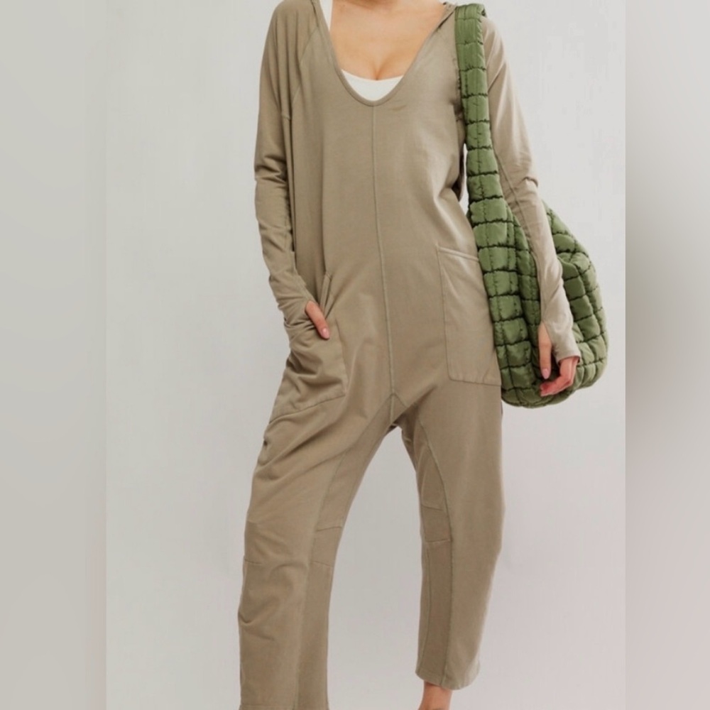 Free People Movement Hot Shot Long sleeve onesie NWT medium